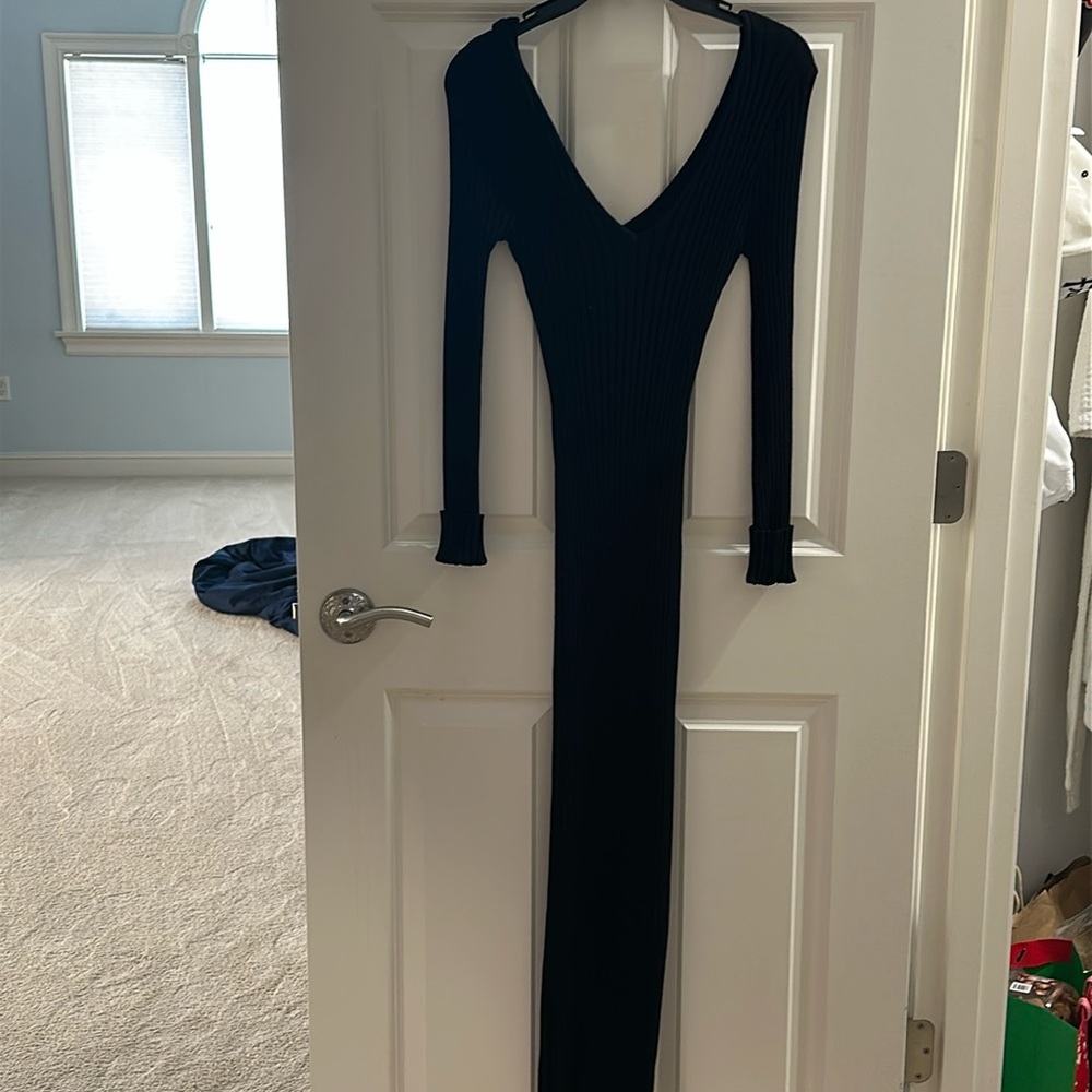 Hera collection maternity dress. One in black, one in olive green. Size small.